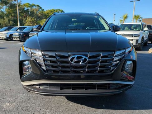 Used 2022 Hyundai Tucson Blue image 9