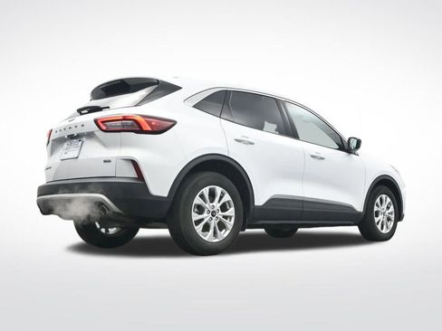 Used 2023 Ford Escape Active image 37