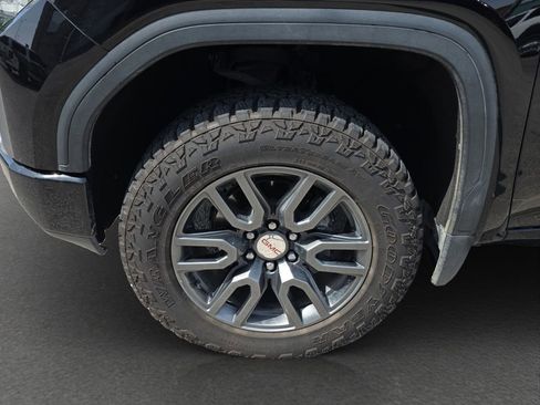 Used 2021 GMC Sierra 1500 AT4 w/ AT4 Premium Package AWD/4WD image 4