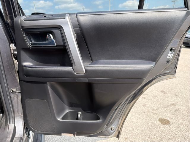 Used 2023 Toyota 4Runner Limited AWD/4WD image 30