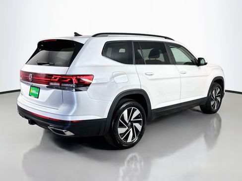 Used 2026 Volkswagen Atlas SE FWD image 10