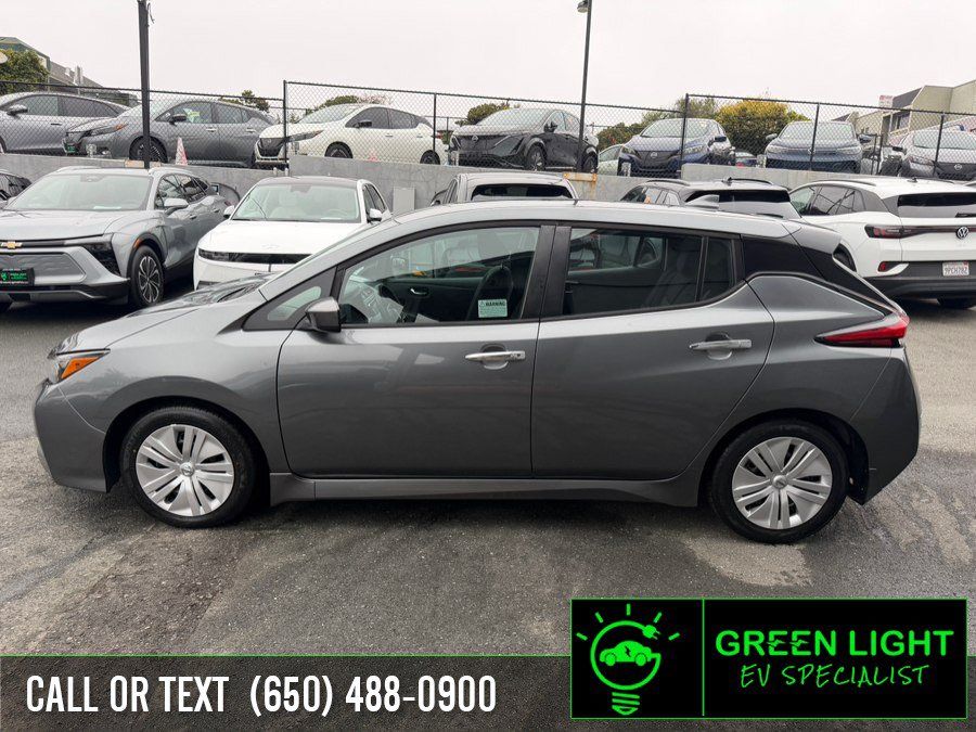 Used 2020 Nissan Leaf S w/ Protection Package FWD image 8