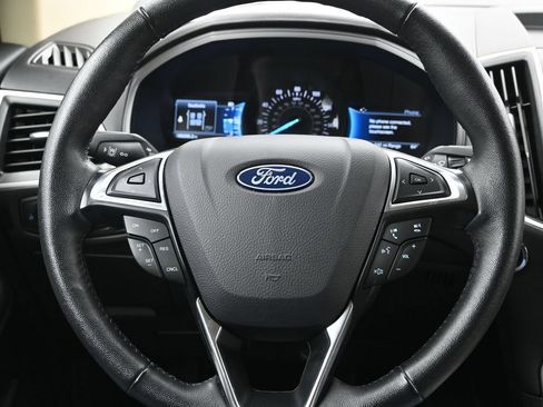 Used 2024 Ford Edge SEL AWD/4WD image 13