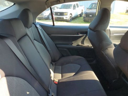 Used 2023 Toyota Camry LE image 30