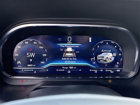 Used 2024 Chevrolet Tahoe RST w/ RST Performance Edition image 26