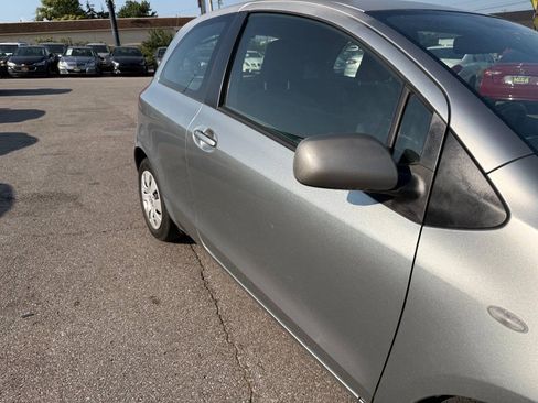 Used 2008 Toyota Yaris 2-Door Hatchback FWD image 34
