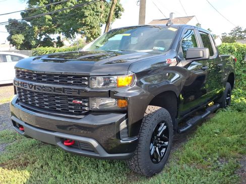 Used 2022 Chevrolet Silverado 1500 Custom Trail Boss AWD/4WD image 3