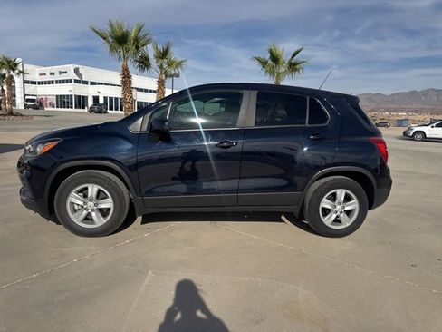 Used 2021 Chevrolet Trax LS w/ Tint and Cruise Package image 2