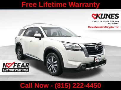 Used 2022 Nissan Pathfinder Platinum w/ Cargo Package