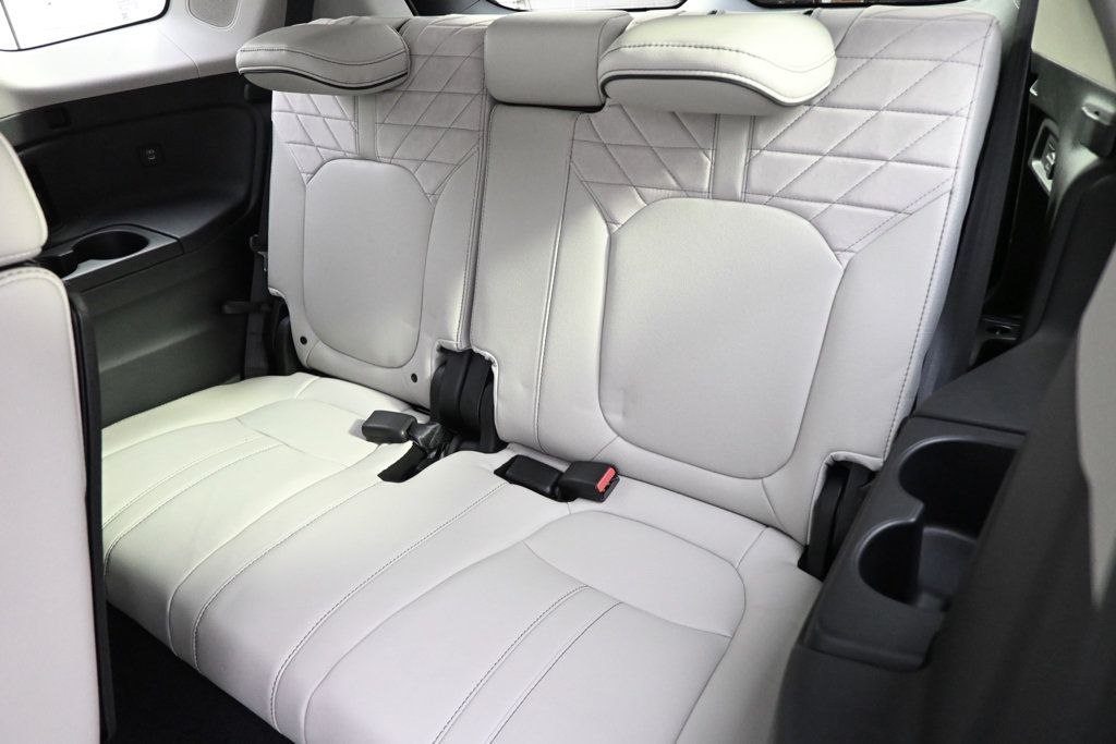 Used 2026 Honda Pilot Elite image 22