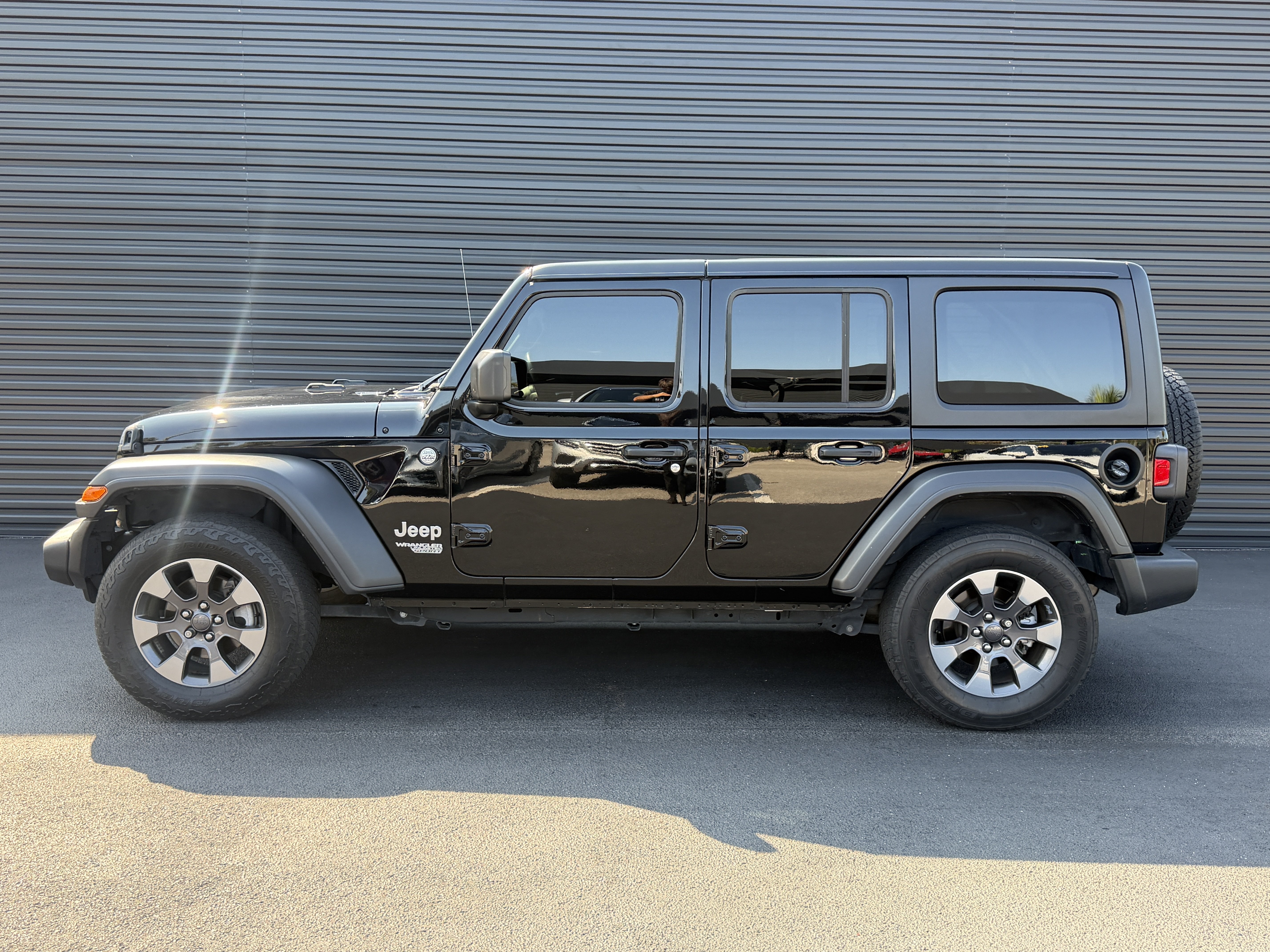 Used 2021 Jeep Wrangler Unlimited Sport AWD/4WD image 2