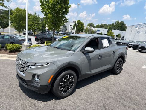 Used 2023 Hyundai Santa Cruz SEL w/ Cargo Package AWD/4WD image 5