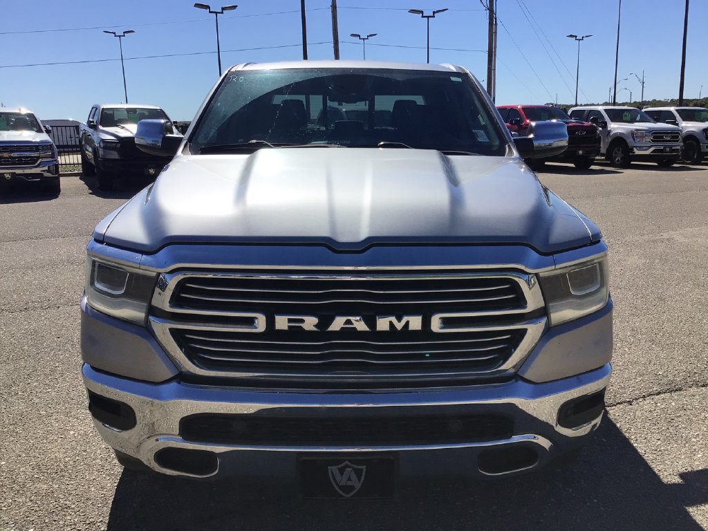 Used 2019 RAM 1500 Laramie RWD image 9