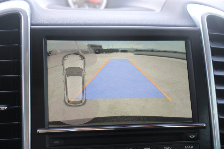 Used 2016 Porsche Cayenne AWD/4WD image 31
