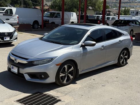 Used 2016 Honda Civic Touring image 8