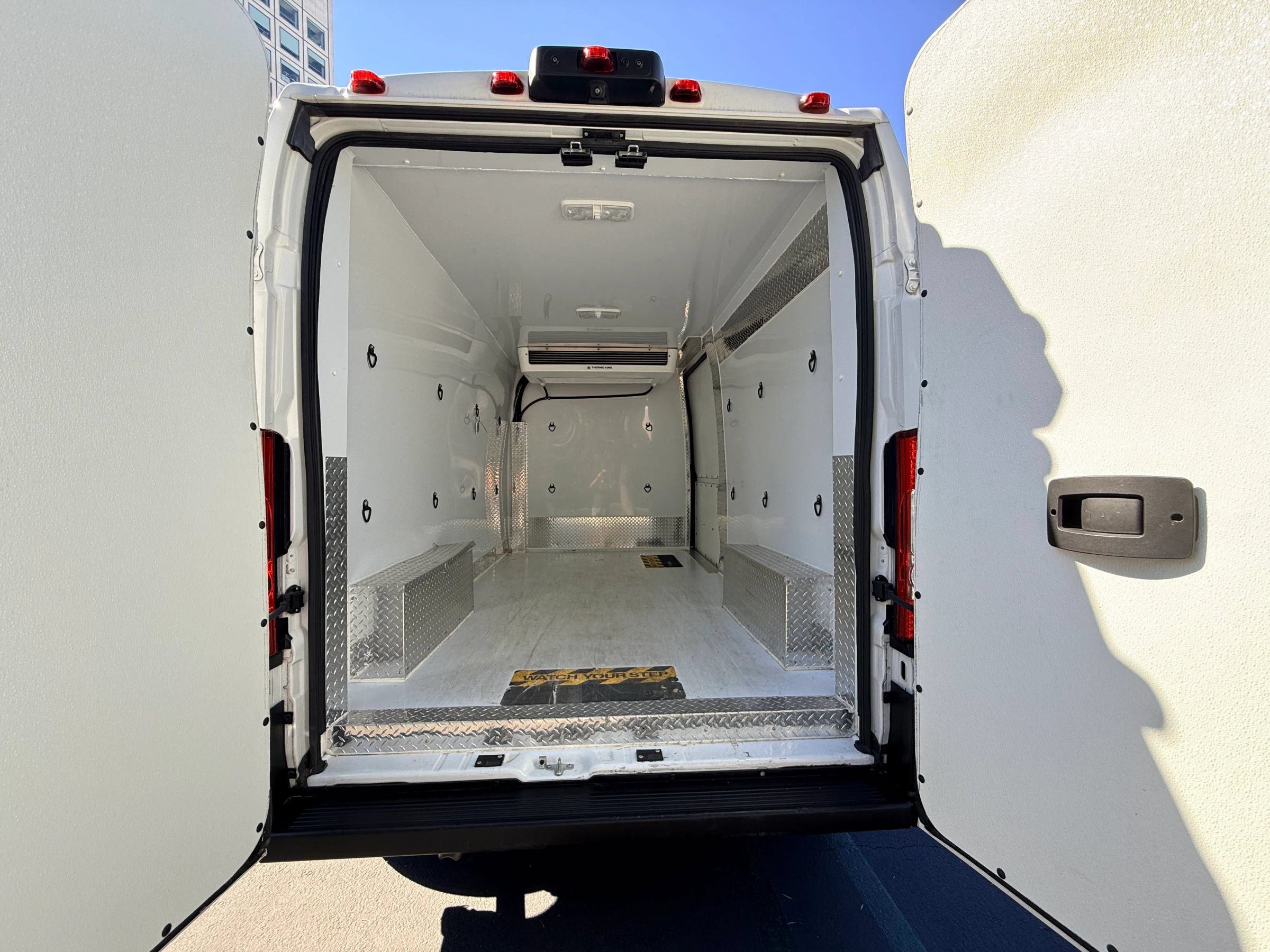 Used 2022 RAM ProMaster 3500 FWD image 5