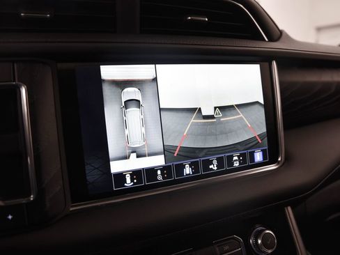 Used 2023 GMC Yukon Denali image 20