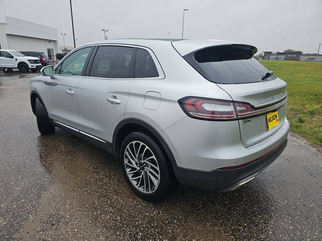 Used 2019 Lincoln Nautilus Reserve AWD/4WD image 3
