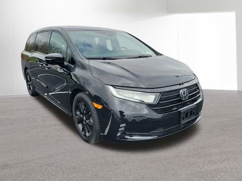 Used 2023 Honda Odyssey Sport image 12