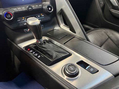 Used 2014 Chevrolet Corvette Stingray Coupe RWD image 43