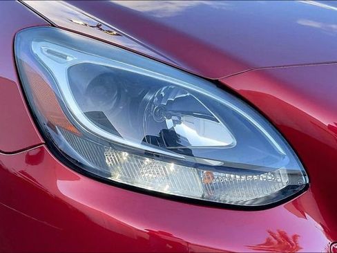 Used 2019 Mercedes-Benz SLC 300 image 26
