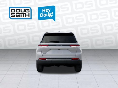 New 2026 Jeep Grand Cherokee Altitude AWD/4WD image 7