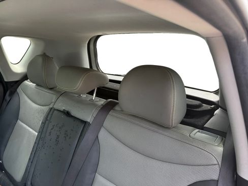 Used 2016 Kia Soul + w/ Primo Package FWD image 22