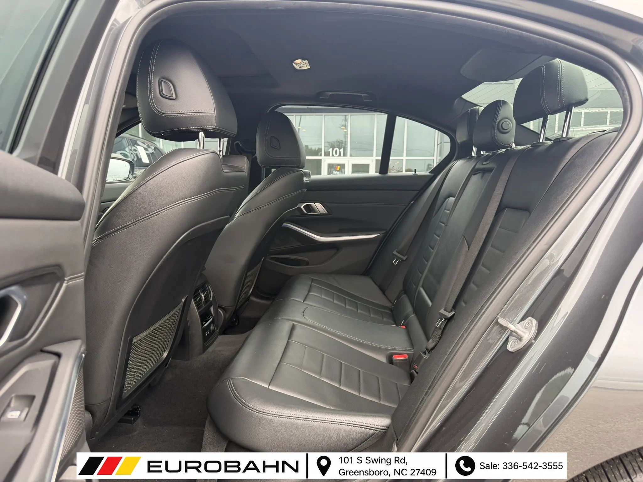 Used 2019 BMW 330i xDrive Sedan w/ Convenience Package AWD/4WD image 15