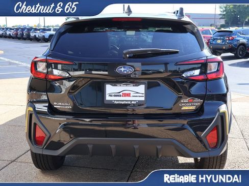 Used 2025 Subaru Crosstrek 2.5i Sport AWD/4WD image 5