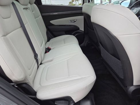 Used 2024 Hyundai Tucson Limited FWD image 13