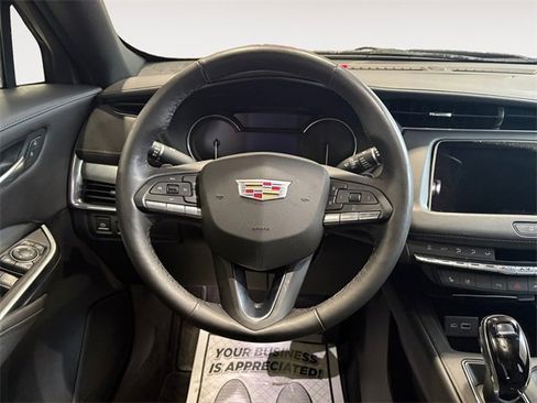 Certified 2023 Cadillac XT4 Premium Luxury image 10