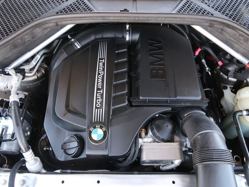 Used 2017 BMW X6 xDrive35i AWD/4WD image 41