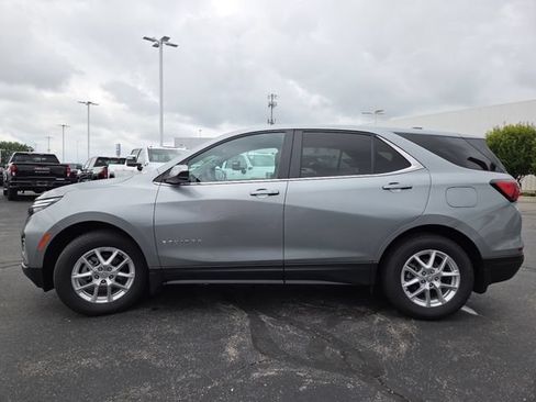 Used 2024 Chevrolet Equinox LT AWD/4WD image 13