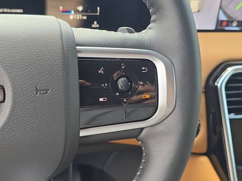 New 2026 Nissan Armada SL w/ Captain's Chari Seat Package RWD image 33
