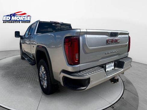 Used 2023 GMC Sierra 3500 Denali w/ Denali Ultimate Package AWD/4WD image 3