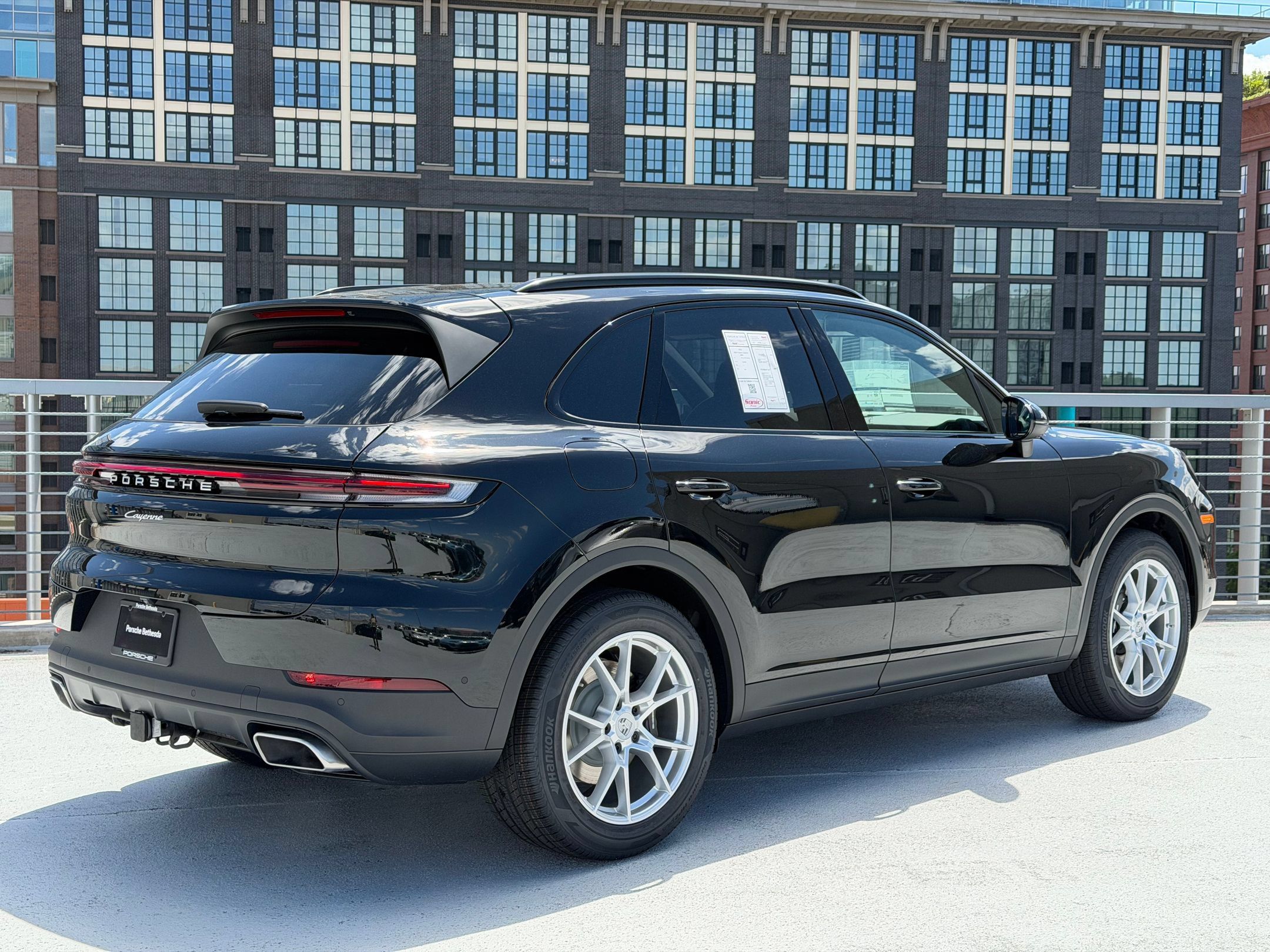 Used 2026 Porsche Cayenne AWD/4WD image 7