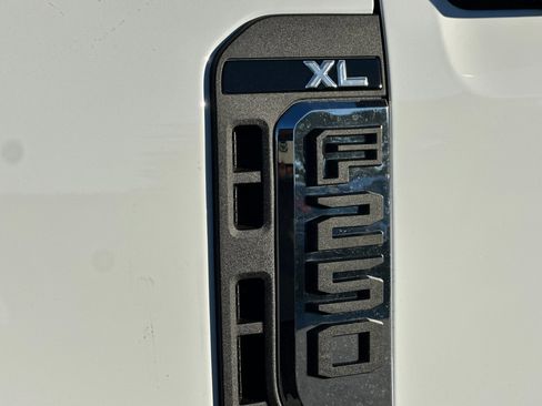 New 2026 Ford F250 XL image 20