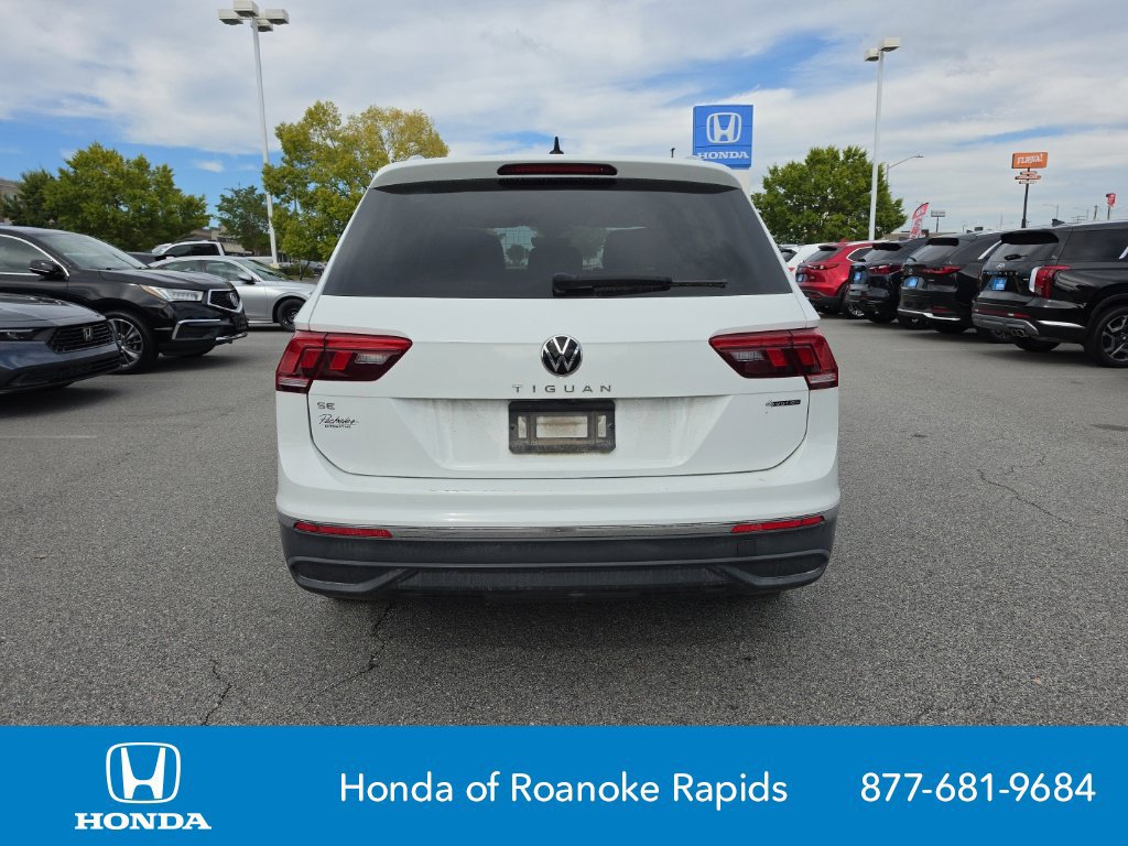 Used 2022 Volkswagen Tiguan SE AWD/4WD image 4