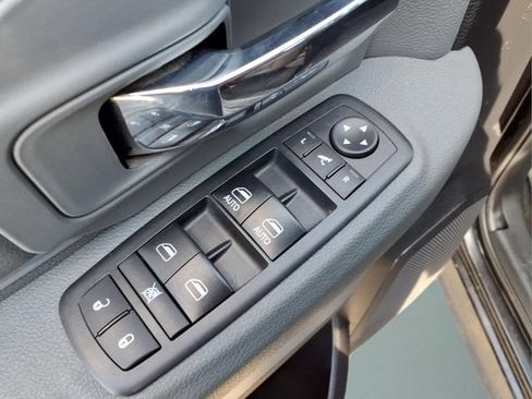 Used 2017 RAM 1500 Big Horn AWD/4WD image 10