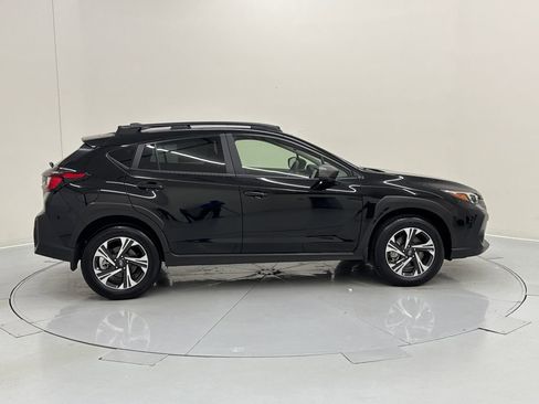 Used 2025 Subaru Crosstrek 2.0i Premium image 6