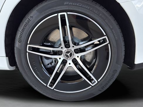 New 2026 Mercedes-Benz E 450 4MATIC Sedan image 42