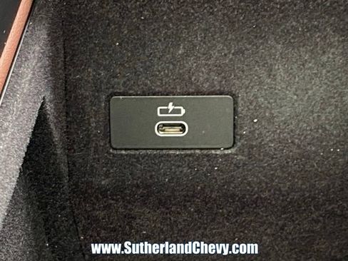 Used 2025 BMW X7 xDrive40i w/ Executive Package image 44