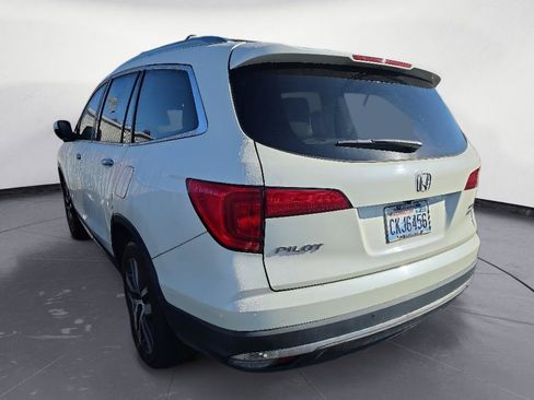 Used 2016 Honda Pilot Touring image 4