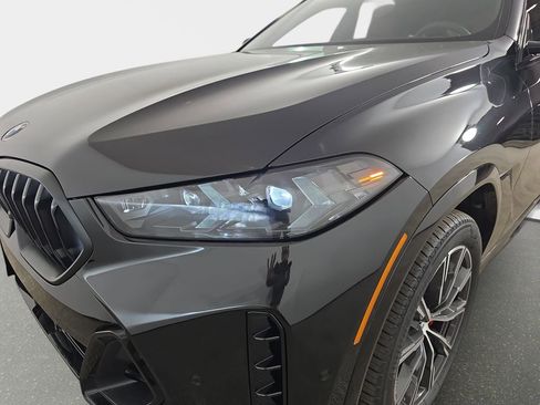 New 2026 BMW X6 xDrive40i w/ Climate Comfort Package image 33