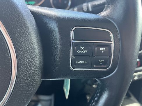 Used 2015 Jeep Wrangler Unlimited Sahara w/ Connectivity Group image 19