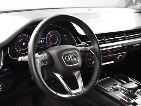 Used 2019 Audi Q7 3.0T Premium Plus w/ Premium Plus Package AWD/4WD image 13