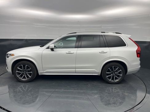 Used 2019 Volvo XC90 T5 Momentum w/ Advanced Package image 4