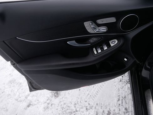 Used 2022 Mercedes-Benz GLC 300 4MATIC w/ Multimedia Package Lite image 20