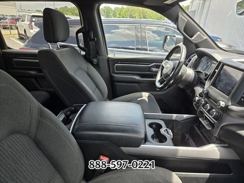 Used 2019 RAM 1500 Big Horn AWD/4WD image 10