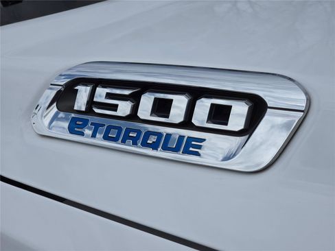 Used 2023 RAM 1500 Big Horn AWD/4WD image 4